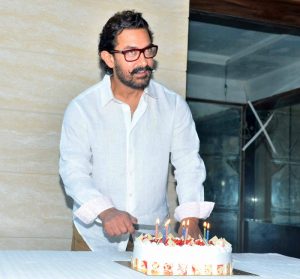 Aamir-Khan-52nd- Birthday-Picture