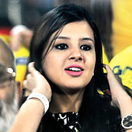 Sakshi Dhoni Wiki, Height,Biography, Weight, Age, Affair, Family & More