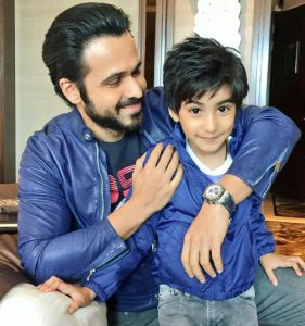 Emraan-Hashmi-With-His-Son