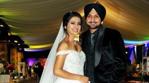 Harbhajan-Singh-With-His-Wife