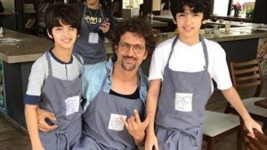 Hrithik-Roshan-With-His-Sons