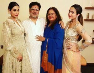 Malaika-Arora-with-her-parents -and-sister