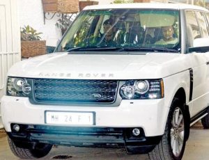 Riteish Deshmukh Range Rover