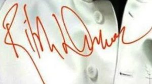 Riteish Deshmukh Signature