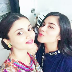 Ankita-Srivastava-With-Her-Sister