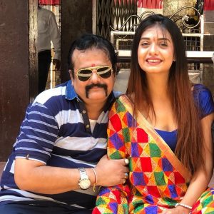 Divya-Agarwal-With-Her-Dad