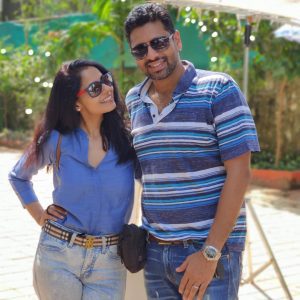 Chhavi-Mittal-with-her-husband