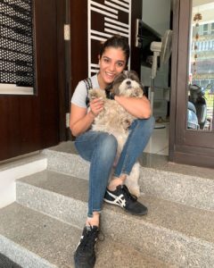 Pooja-Gor-Dog-Lover