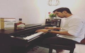 Sumeet-Vyas-Playing-Piano